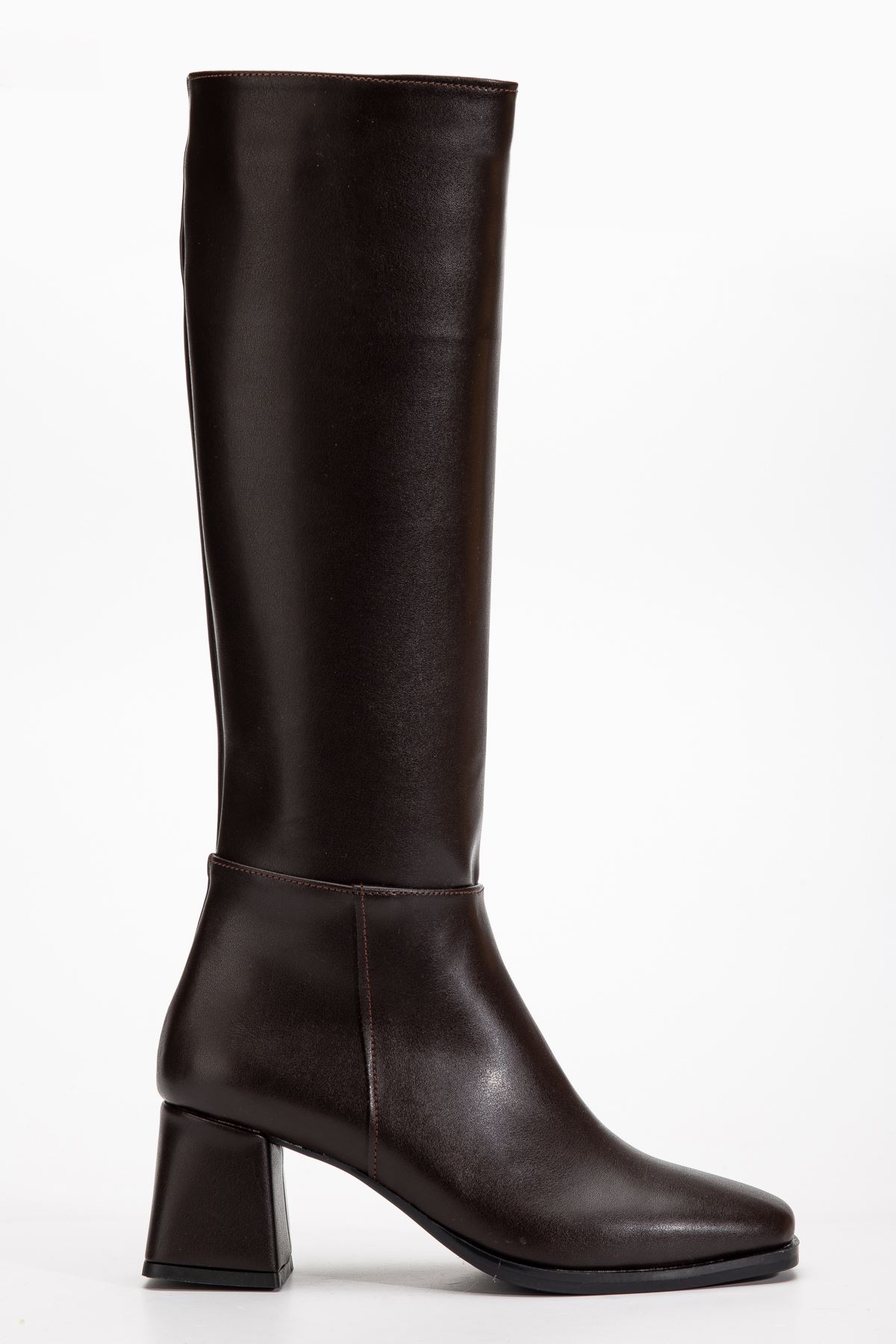 4804 Kahve Cilt Fermuarlı Günlük Bayan Çizme 