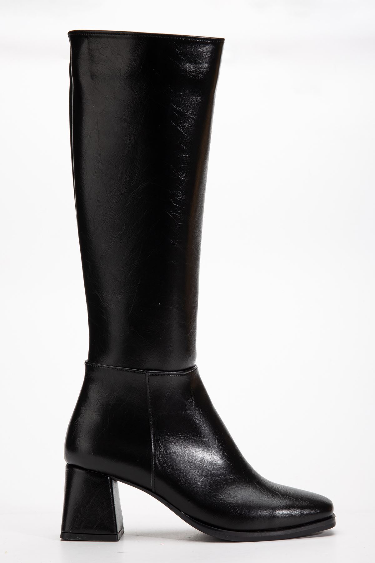 4804 Siyah Kırışık Fermuarlı Günlük Bayan Çizme  