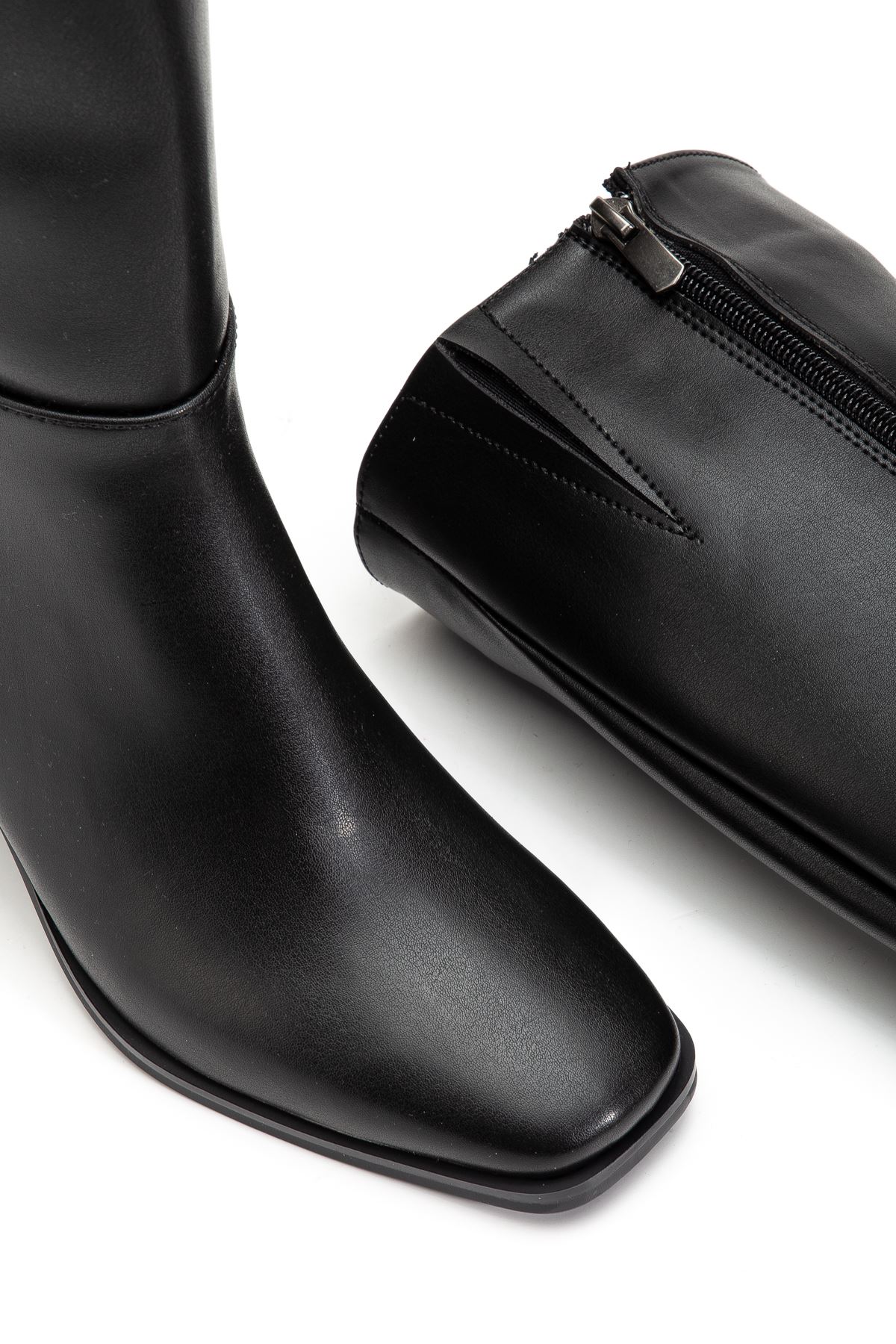 4804 Siyah Cilt Fermuarlı Günlük Bayan Çizme  