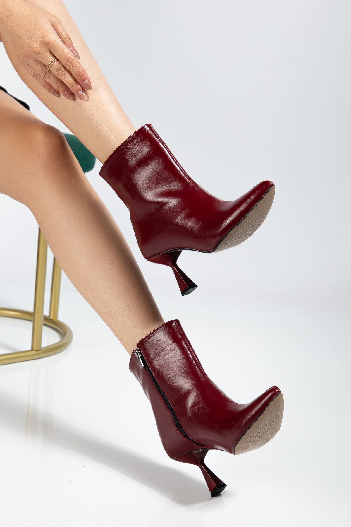 4701 Bordo Kırışık Kare Topuk Günlük Kadın Bot 