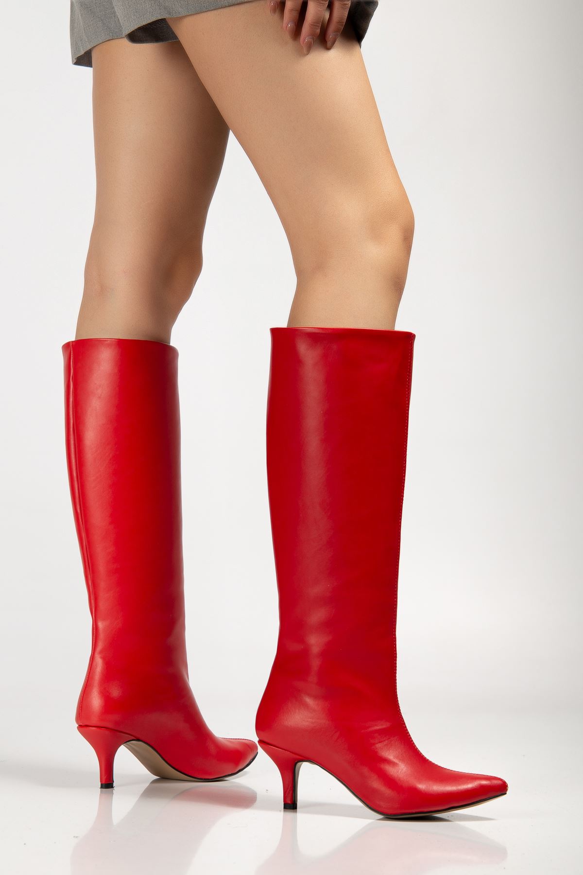 SYT-2025 Kırmızı Cilt Günlük Kadın Çizme