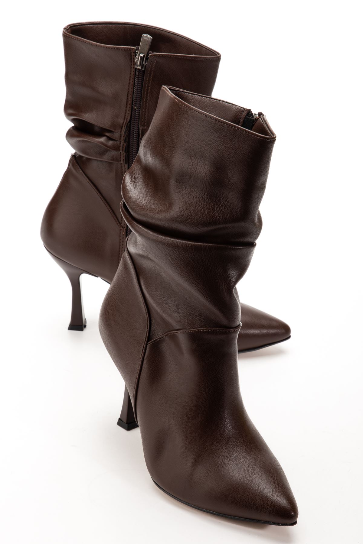 VRT-024 Kahve Yüksek İnce Topuklu Körüklü Fermuarlı  Kadın Bot 