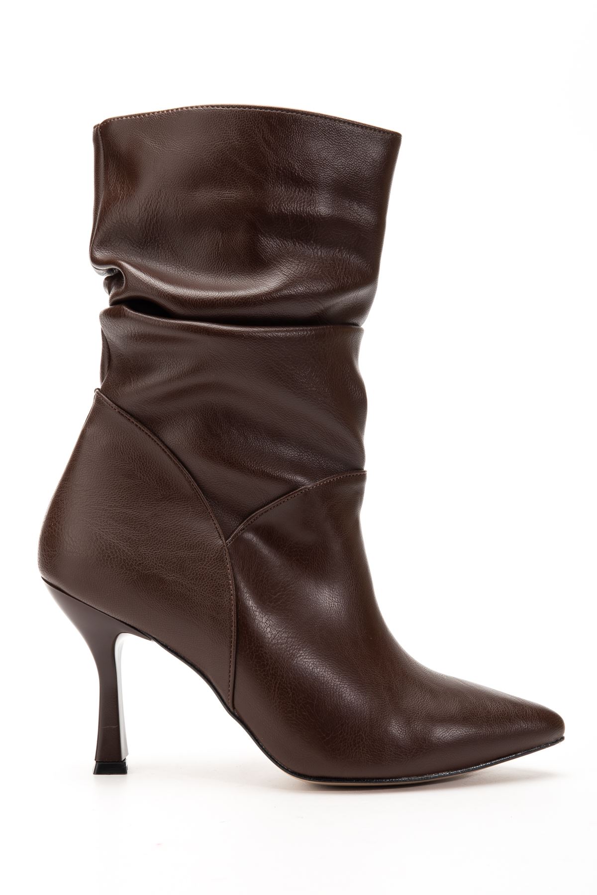 VRT-024 Kahve Yüksek İnce Topuklu Körüklü Fermuarlı  Kadın Bot 