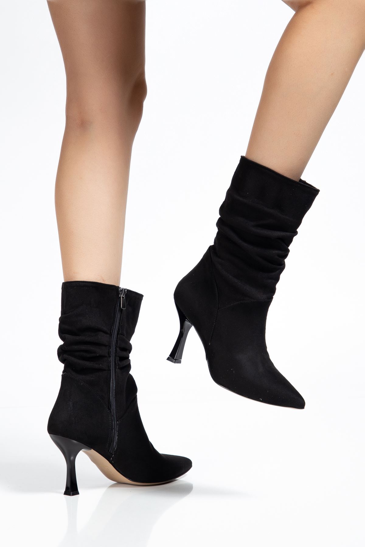 VRT-024 Siyah Süet Yüksek İnce Topuklu Körüklü Fermuarlı  Kadın Bot  