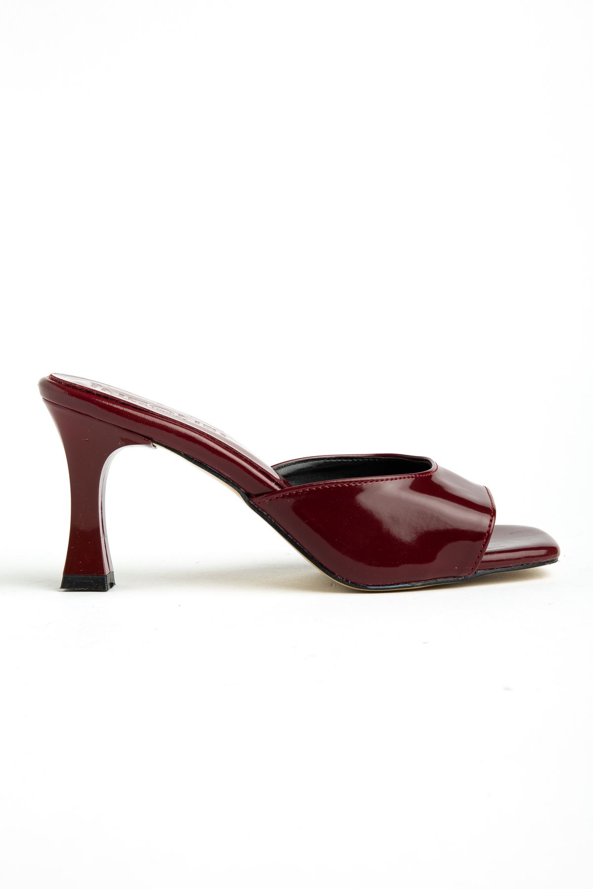 S-617 Burgundy Patent Leather Women's Slippers with Casual Heels