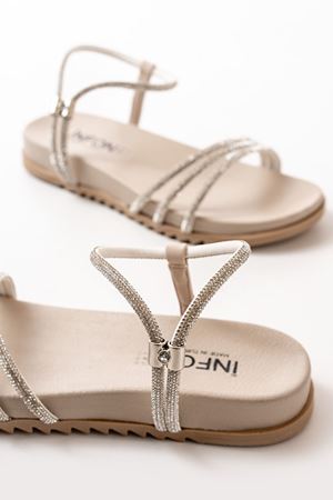 1001-1100 Bej Gümüş Taşlı Günlük Kadın Sandalet