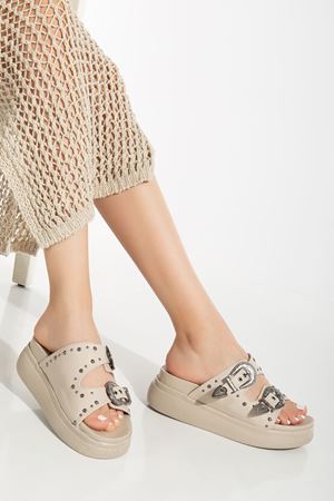 24422-1180 Bej Dolgu Topuk Kadın Sandalet