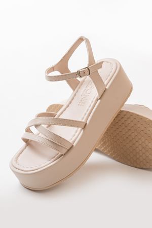861-1016 Bej Dolgu Kadın Sandalet