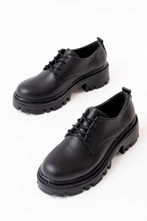 868-754 Черные лоферы на шнуровке Повседневные туфли с высокой подошвой