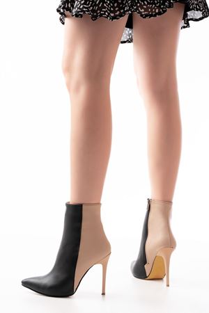 LS-216 Черные женские сапоги на высоком узком каблуке на молнии