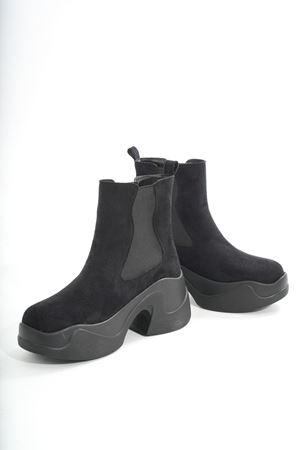 FZ-2400 Черные замшевые женские сапоги на высокой подошве на резинке