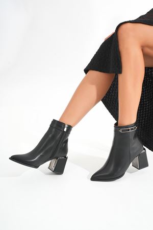 DNZ-401 Черные женские повседневные сапоги на молнии на каблуке