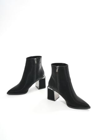 DNZ-409 Черные женские повседневные сапоги на молнии на каблуке