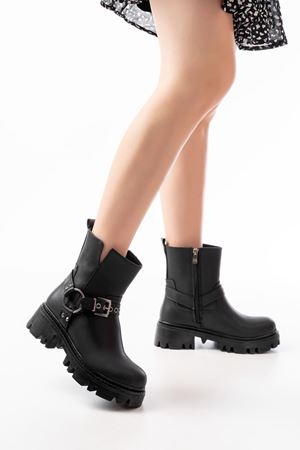 868-2015 Черные женские сапоги на молнии