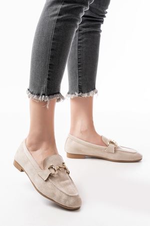 303 Bej Süet Toka Aksesuarlı Günlük Kadın Babet