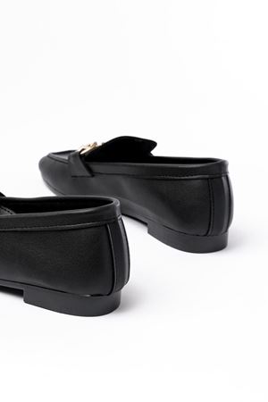 303 Siyah Toka Aksesuarlı Günlük Kadın Babet 