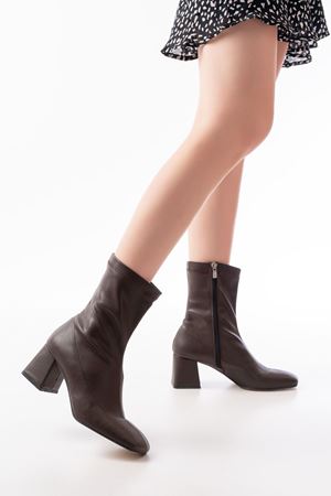 HC-2700 Коричневые женские сапоги на каблуке на молнии