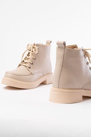 02-2001 Бежевые женские сапоги на шнуровке на молнии
