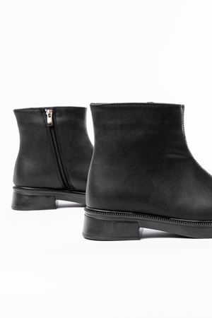 02-3033 Siyah Fermuarlı Günlük Kadın Bot 