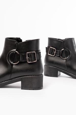 270-3030 Siyah Toka Aksesuarlı Fermuarlı Günlük Kadın Bot