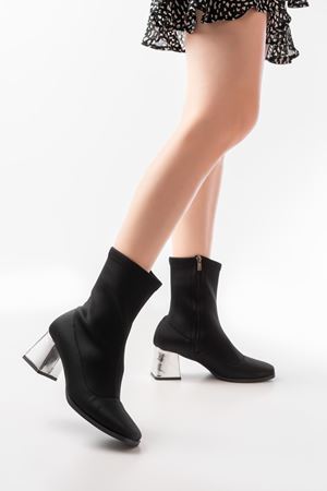 MSK-033 Diver Черные женские сапоги на каблуке на молнии