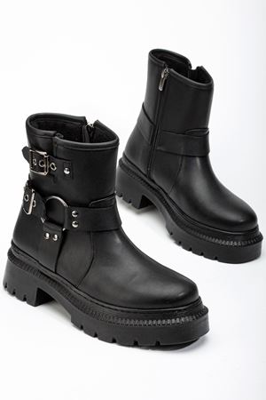 236-2013 Siyah Toka Aksesuarlı Fermuarlı Günlük Kadın Bot