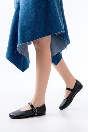 İNF-324 Siyah Baretli Tokalı Günlük Kadın Babet