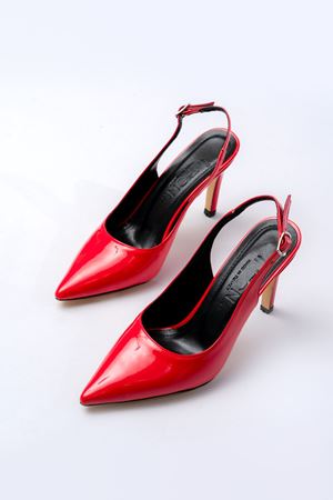 ST-1153 Kırmızı Rugan Günlük Arkası Açık 9 cm Topuklu Kadın Ayakkabı 