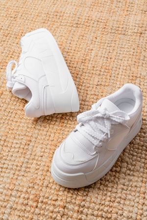 SP-190 Beyaz Garni Bağcıklı Fileli Yüksek Taban Günlük Spor Ayakkabı