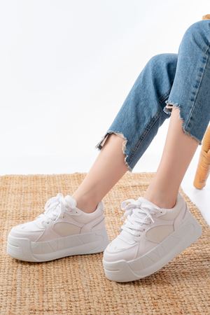 SP-190 Beyaz Garni Bağcıklı Fileli Yüksek Taban Günlük Spor Ayakkabı