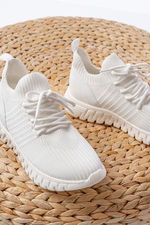 DM-501 Beyaz Bağcıklı Failon Taban Günlük Spor Ayakkabı 