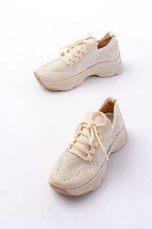 3002  Bej Bağcıklı Fileli Taş Aksesuarlı Günlük Spor Ayakkabı