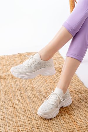 3002  Beyaz Bağcıklı Fileli Taş Aksesuarlı Günlük Spor Ayakkabı 