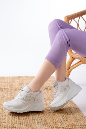 F-185 Beyaz Günlük Bağcıklı Taş Aksesuarlı Yazlık Spor Ayakkabı 