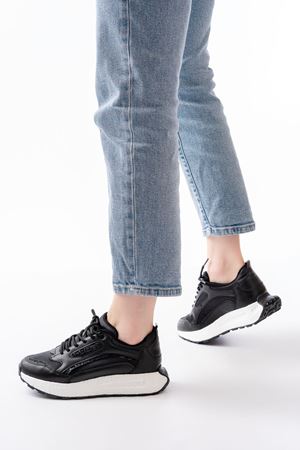 F-307 Siyah Bağcıklı Saten Taş Aksesuarlı Günlük Spor Ayakkabı  