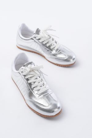 M-1009 Gümüş Rugan Bağcıklı Günlük Kadın Spor