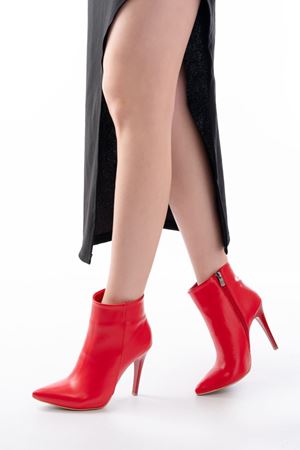 VRT-4802 Kırmızı Yüksek İnce Topuklu Fermuarlı Kadın Bot 