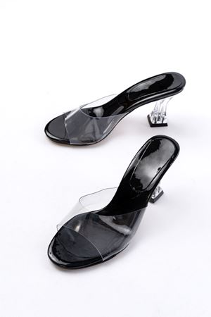 S-619 Siyah Rugan Şeffaf Bantlı Şeffaf Topuklu Yuvarlak Burunlu Kadın Terlik