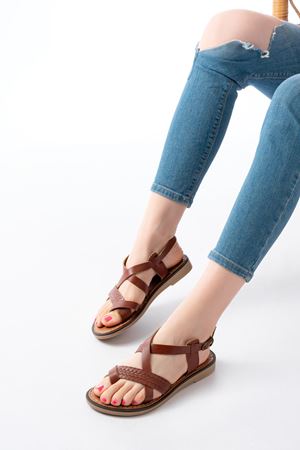 205-09 Koyu Kahve Ortopedik Hakiki Deri Kadın Sandalet 