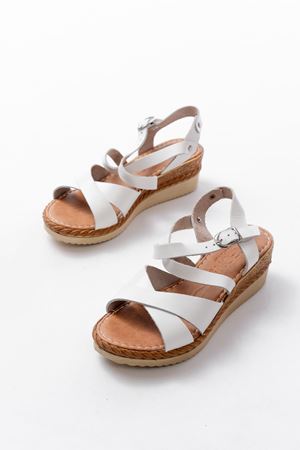 731-045 Beyaz Çapraz Hakiki Deri Dolgu Topuklu Günlük Kadın Sandalet 