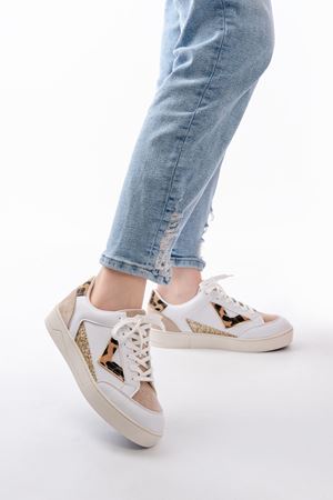 SV-01 Beyaz Leopar Desenli Bağcıklı Kadın Spor Ayakkabı