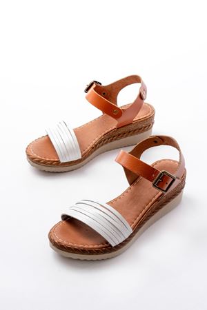 731-07 Beyaz Ortopedik Hakiki Deri Dolgu Kadın Sandalet 