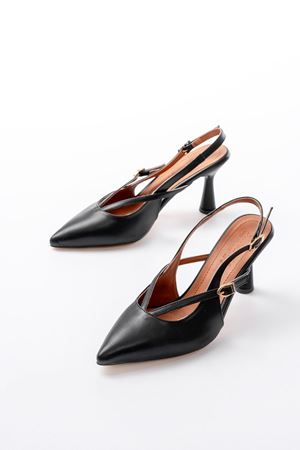 4962 Siyah Sivri Burun Tokalı Yuvarlak Topuk Kadın Sandalet 