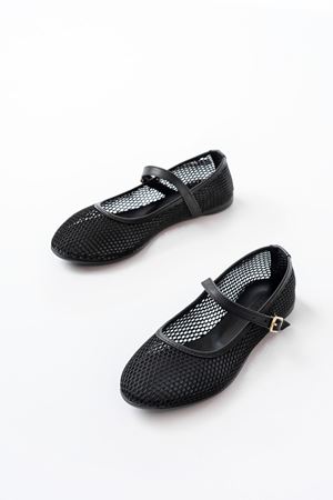 6325 Siyah Fileli Baret Toka Detaylı Günlük Kadın Babet  