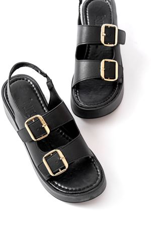 24414-572 Siyah Tokalı  Günlük Dolgu Topuk Kadın Sandalet