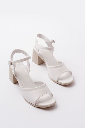 K-13 Beyaz Günlük  Topuklu Kadın Sandalet 
