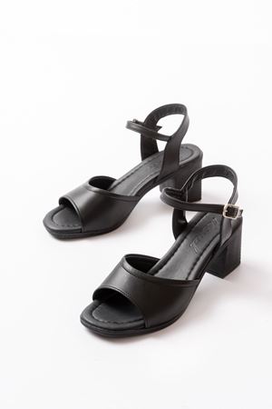 K-13 Siyah Günlük  Topuklu Kadın Sandalet 