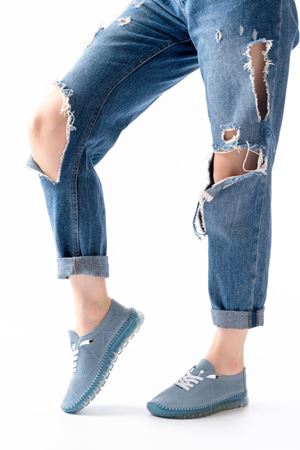 S-365  Mavi Desenli Hakiki Deri Şeffaf Taban Kadın Spor Ayakkabı  