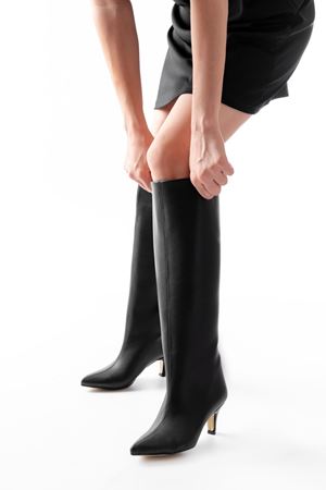 SYT-2025 Siyah Cilt  Günlük Kadın Çizme 