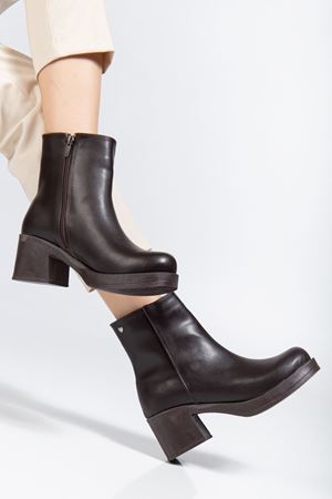 5109-3022 Black Zipper Thick Heeled Casual Women's Boots